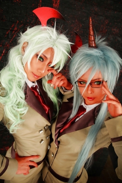 Scanty and Kneesocks cosplay