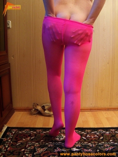 Magenta pantyhose play of blonde mom - N