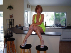 Housewifes dressed like whores for hubby\'s friends 2 - N