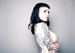 Hot Tattooed Girls - N