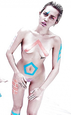 MILEY-CYRUS -FULL FRONTAL - N