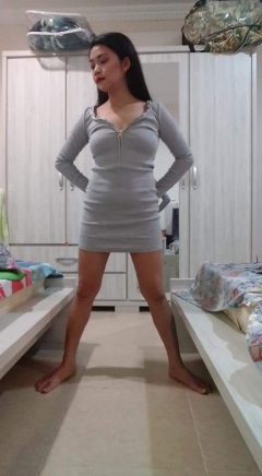 Sheraine Pornstar Hottest Pose In Gray Dress - N