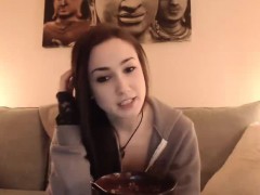 Hot Teen Webcam Girl Chatting