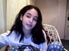 teen adalovelacex flashing boobs on live webcam