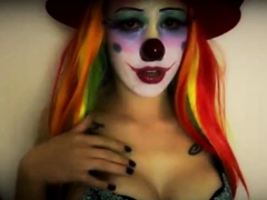 popper-clown