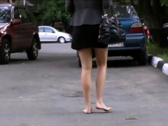 barefoot-secretary-nadya