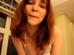 Amateur Webcam Chick Masturbates On Webcam More At