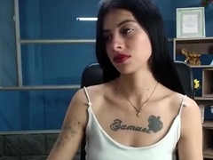 hottest-brunette-solo-webcam-masturbation-2
