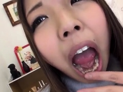 Asian Japanese Amateur Has Deep Throat